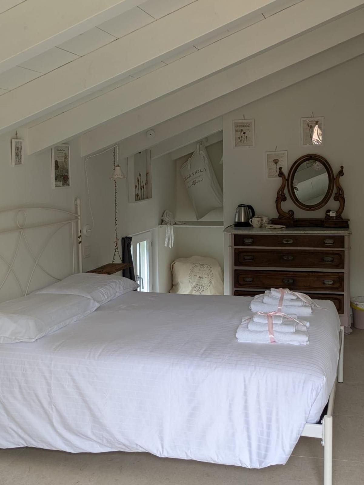 Casa Viola Bed And Breakfast Dimora Di Campagna Calice Ligure Экстерьер фото