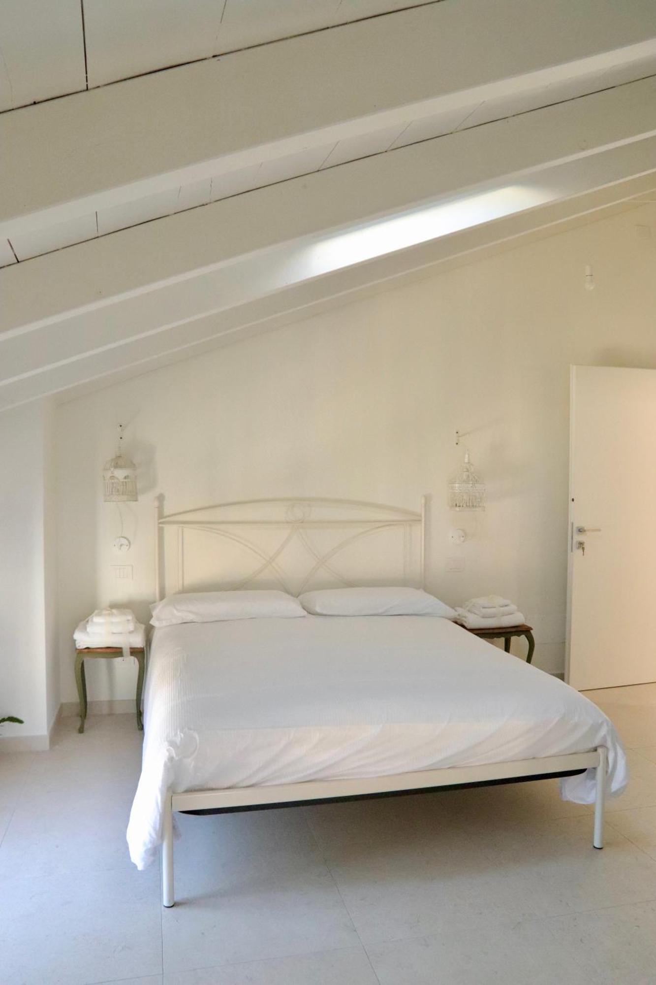 Casa Viola Bed And Breakfast Dimora Di Campagna Calice Ligure Экстерьер фото